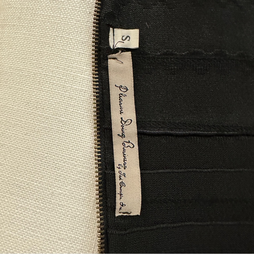 Pleasure Doing Business Black Bustier - Picture 13 of 13